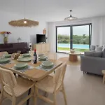 Nyaraló 3 Bedroom Pet Friendly In